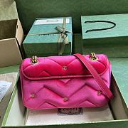 Gucci | GG MARMONT SERIES SMALL SHOULDER BAG Rose Pink Velvet - 5