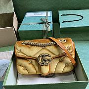 Gucci | GG MARMONT SERIES SMALL SHOULDER BAG Yellow Velvet  - 4