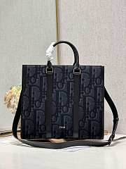 Dior East-West Tote Bag  Black Maxi Dior Oblique Jacquard - 3