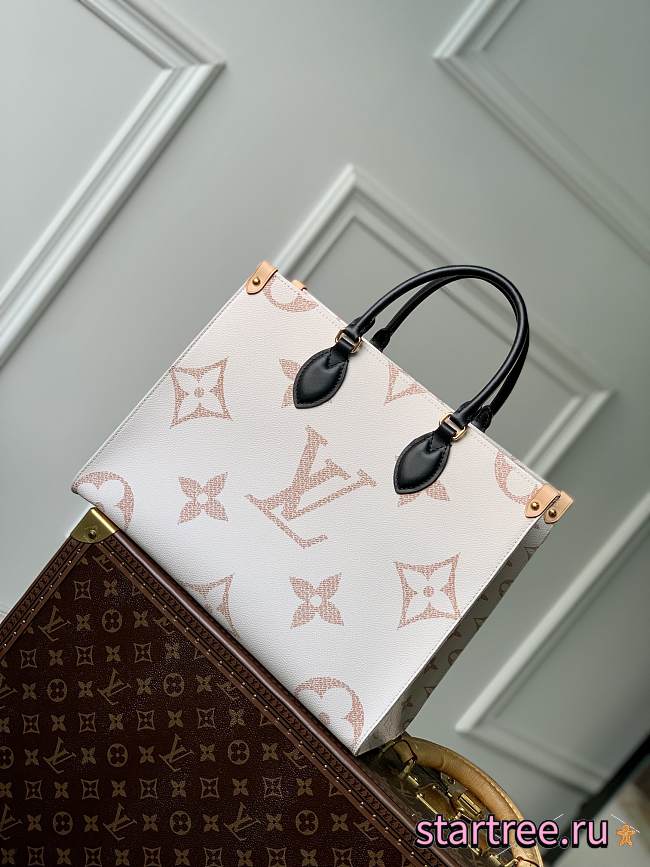 Louis Vuitton LV Onthego MM White Bag m46912 - 1