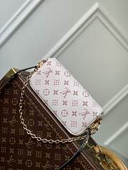 Louis Vuitton Wallet on Chain Ivy M83091 - 5