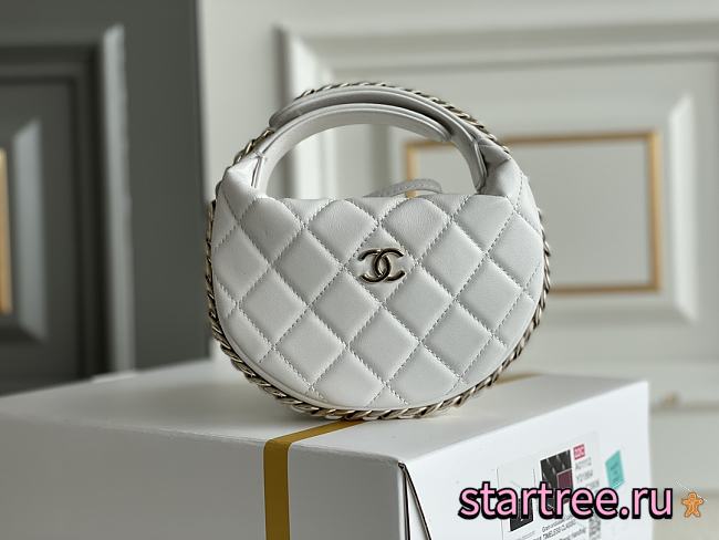 CHANEL Lambskin Quilted Chain Around Pouch White-16cm - 1