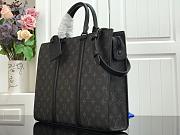 LV SAC PLAT HORIZONTAL ZIPPE M45265For Men - 4