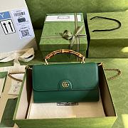 GUCCI Gucci Bamboo Handle Chain Bag Green 675795 - 1
