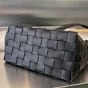 BOTTEGA VENETA Bowling Cassette Woven Leather Shoulder Bag In Black  - 3