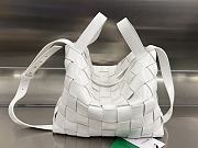 BOTTEGA VENETA Bowling Cassette Woven Leather Shoulder Bag In White - 1