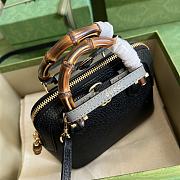 Gucci Diana Mini Leather Tote Bag In Black - 2