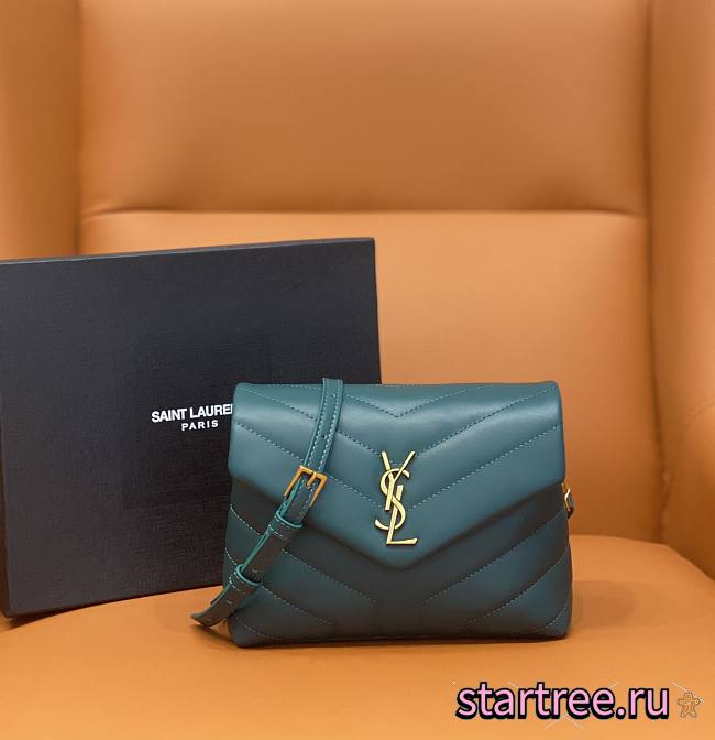 YSL | Toy LOULOU Sea Turquoise - 467072 - 20 x 14 x 7 cm - 1