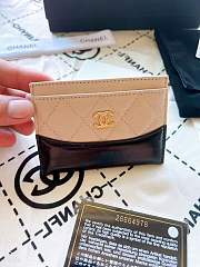 Chanel Card holder Black and Cream - 1