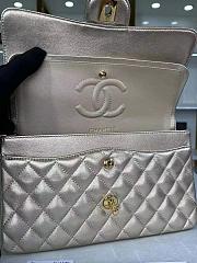 Chanel Medium Classic Flap Bag in Gold-25cm - 2