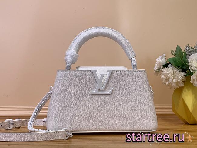 Louis Vuitton Capucines East-West Mini bag White M23955 - 1