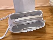 Louis Vuitton Capucines East-West Mini bag White M23955 - 2