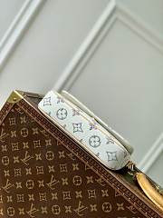 LOUIS VUITTON Wallet on Chain Ivy M83499 - 5