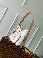 LOUIS VUITTON Carryall PM M24707-29*24*12CM - 4