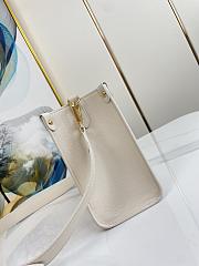 Louis Vuitton Lock & Go Handbag M23637-24.5*19*10.5cm - 6