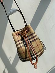 Burberry TB Mini Bucket Bag-18.5*16.5*11cm - 5