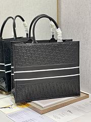 DIOR | Christian Book Tote Large Black - M1286 - 41 x 32 cm - 5