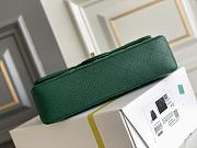 Chanel | Classic Flap Bag Golden Hardware Caviar Green 25cm - 2