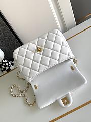 Chanel Mini Flap Bag White-17cm - 5