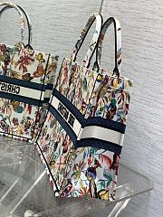 Dior Medium Book Tote White fabric with multi-color Fantastica Jouy print - 2
