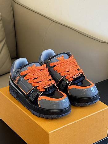 Louis Vuitton Sneakers 010