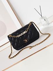 CHANEL SMALL FLAP BAG Lambskin & Gold-Tone Metal-15.5 × 23 × 8.5 cm - 1
