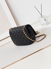 CHANEL SMALL FLAP BAG Lambskin & Gold-Tone Metal-15.5 × 23 × 8.5 cm - 2