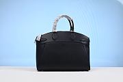 Louis Vuitton Lock It MM M22914-36*29*15CM - 4