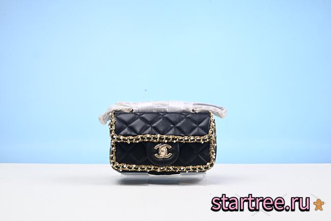 Chanel Flap Bag Lambskin Gold Hardware-19cm - 1