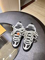 Louis Vuitton Sneakers 014 - 5