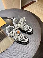 Louis Vuitton Sneakers 014 - 4