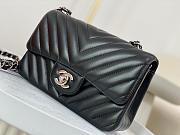 Classic Chanel Chevron Flap Bag Original Silver Lambskin 20cm Black - 3