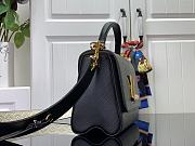 Lousi Vuitton Medium LV EPI Twist M25360 Black - 23x17x9.5cm - 3