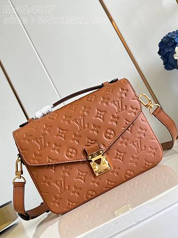 Louis Vuitton Pochette Metis Monogram Empreinte M41487