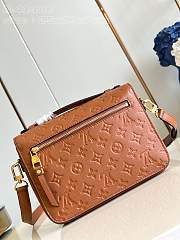 Louis Vuitton Pochette Metis Monogram Empreinte M41487 - 4