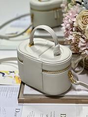 Christian Dior Medium CD Signature Vanity Case White 001 - 5