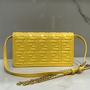 Fendi Wallet On Chain Baguette Yellow-21x11.5x5cm - 3