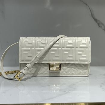 Fendi Wallet On Chain Baguette White-21x11.5x5cm