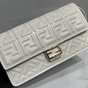 Fendi Wallet On Chain Baguette White-21x11.5x5cm - 5