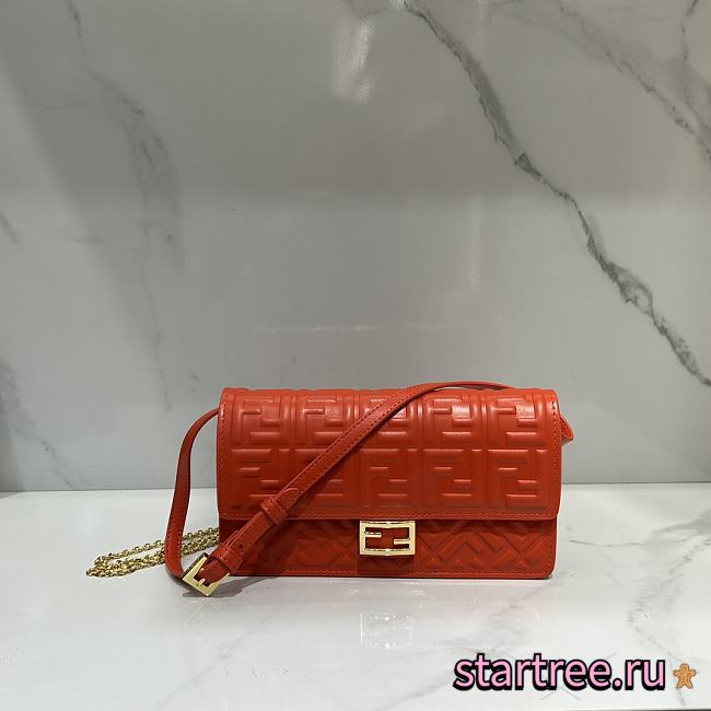Fendi Wallet On Chain Baguette Red-21x11.5x5cm - 1