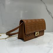 Fendi Wallet On Chain Baguette Brown-21x11.5x5cm  - 2