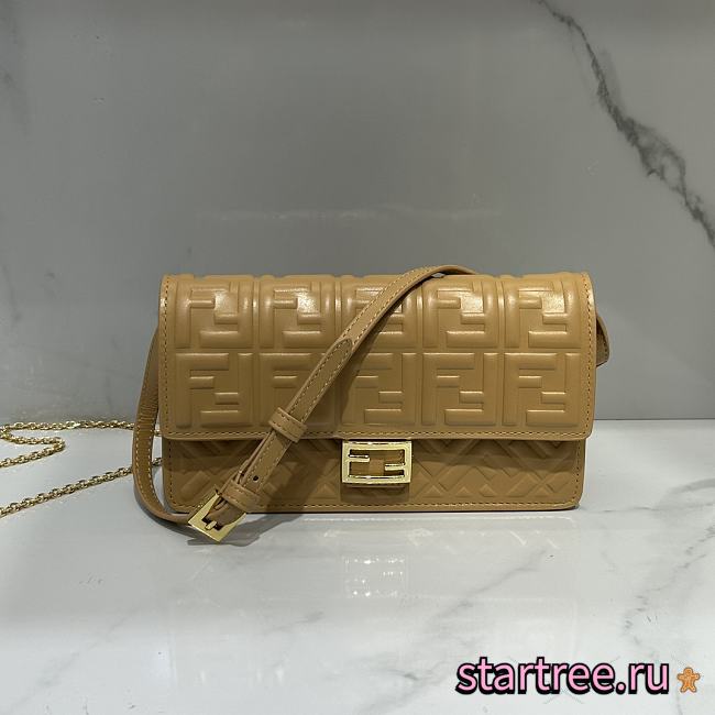 Fendi Wallet On Chain Baguette Light Brown-21x11.5x5cm - 1