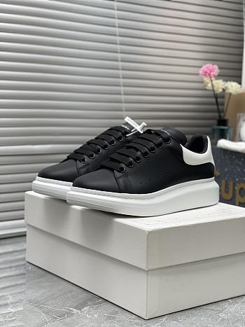 Alexander McQuee Sneakers 001