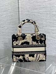 Medium Dioramour Lady D-Lite Bag Beige fabric-24 x 21 x 12 cm - 5