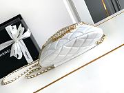 Chanel Waist Bag White-17x24 X 11cm - 5