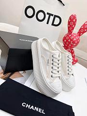 Chanel Sneakers 011 - 6