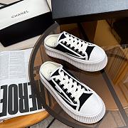 Chanel Sneakers 011 - 4