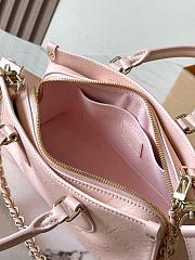 Louis Vuitton OnTheGo East West Handbag Pink M11273 - 3
