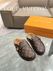 Louis Vuitton Slippers 004 - 3