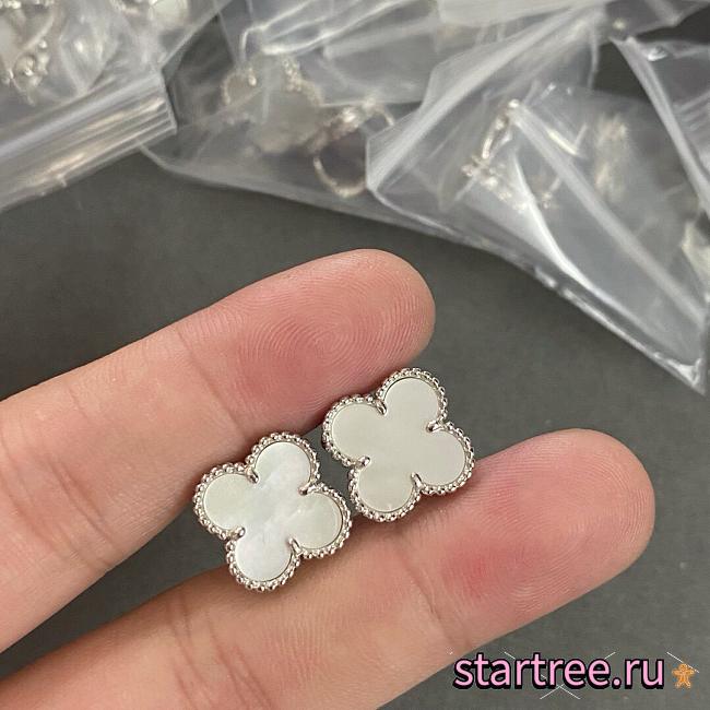 Van Cleef Arpels Earring 002 - 1